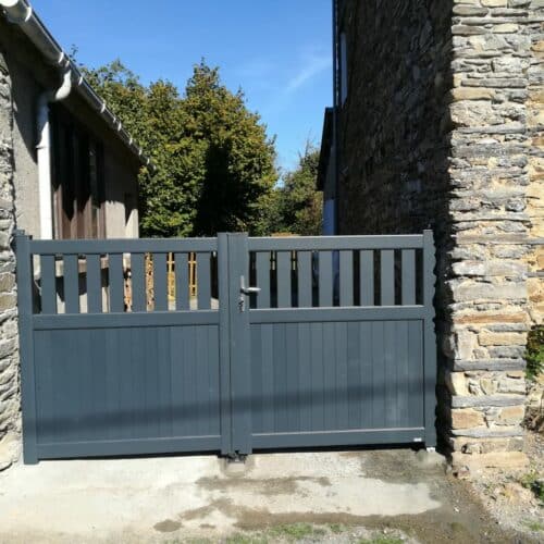 Portail 2 vantaux / 44170 VAY