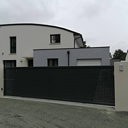 Portail coulissant ARIZONA C / Décor ELLIPSE / L 5 x H 1,4 m / Gris 7016 / 44170 VAY