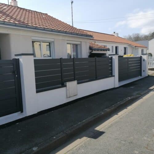 Portail coulissant / 44 Orvault