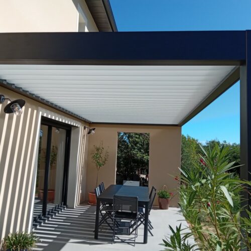 Pergola bioclimatique